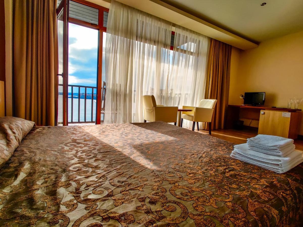 סוזופול Family Hotel Casa Del Mare מראה חיצוני תמונה