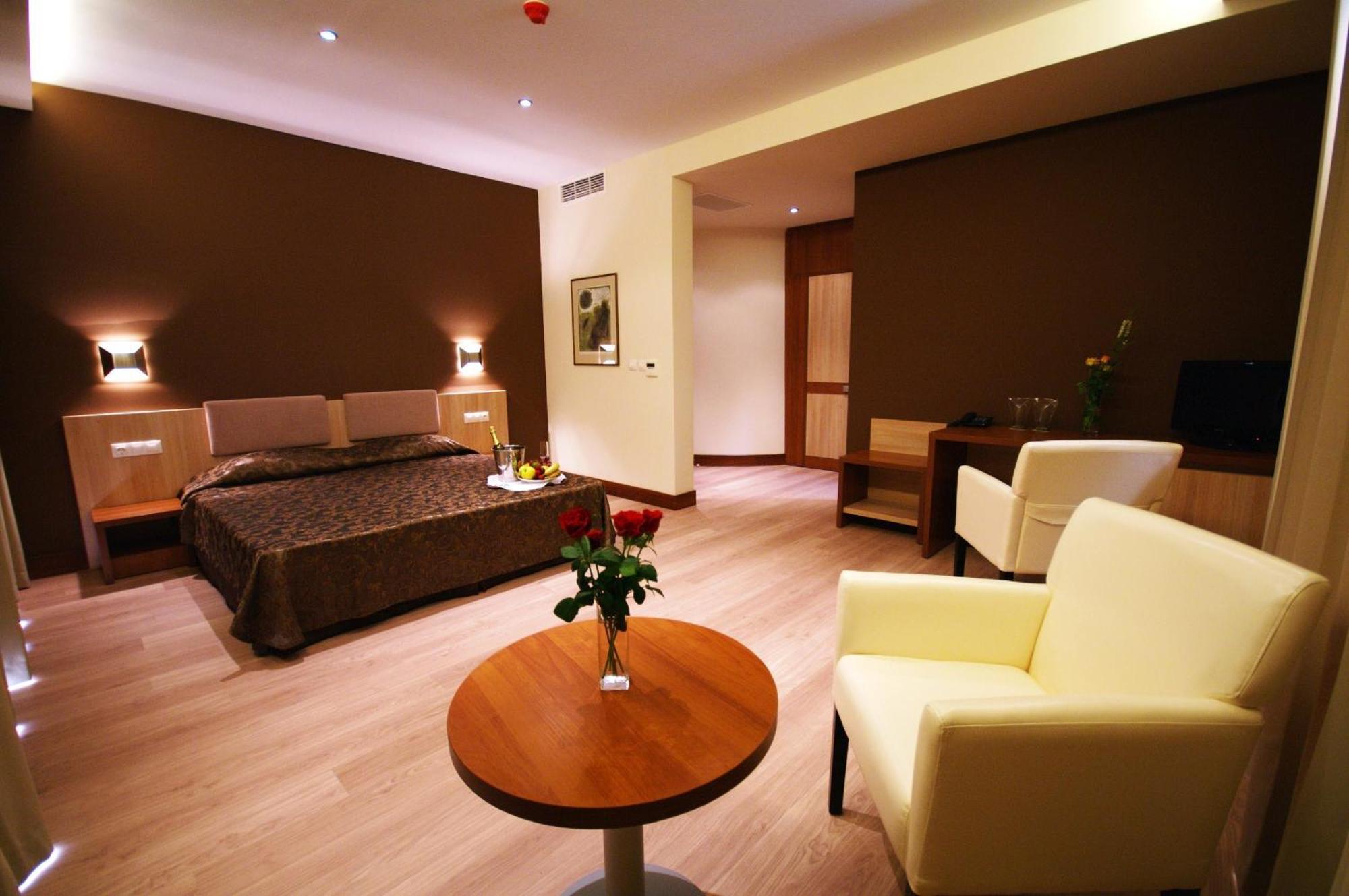 סוזופול Family Hotel Casa Del Mare מראה חיצוני תמונה
